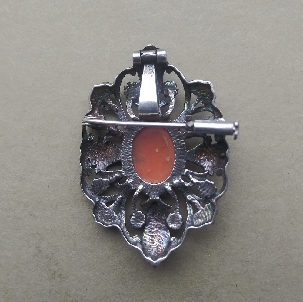 SOLD Large Sterling Cameo Pendant/Brooch - Picture 2 of 3